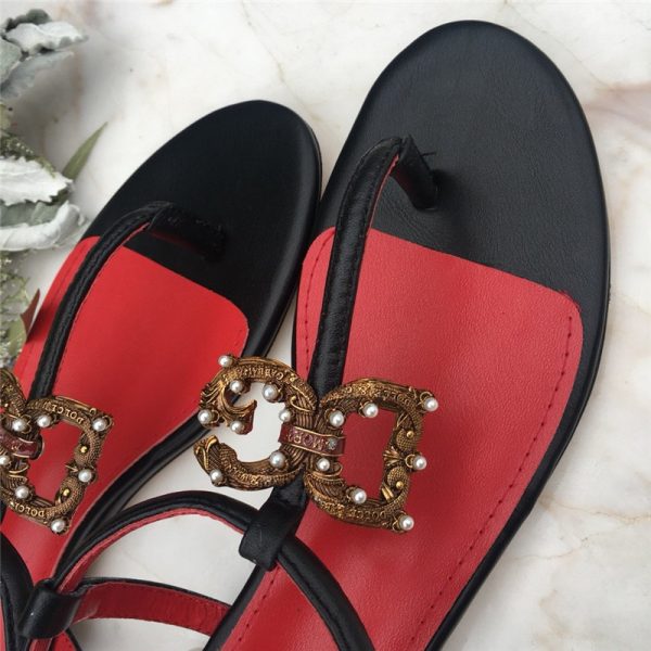 D&G AMORE FLAT SANDAL Red Black - Image 7