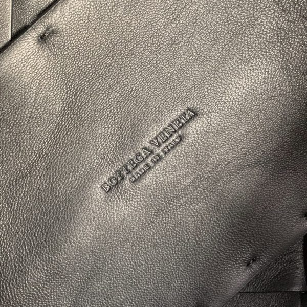 BOTTEGA VENETA Leather Check Cabat Tote Bag in Black - Image 7