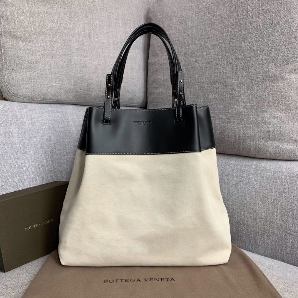 Bottega Veneta Quad Leather-trimmed Canvas Tote Bag In Black White