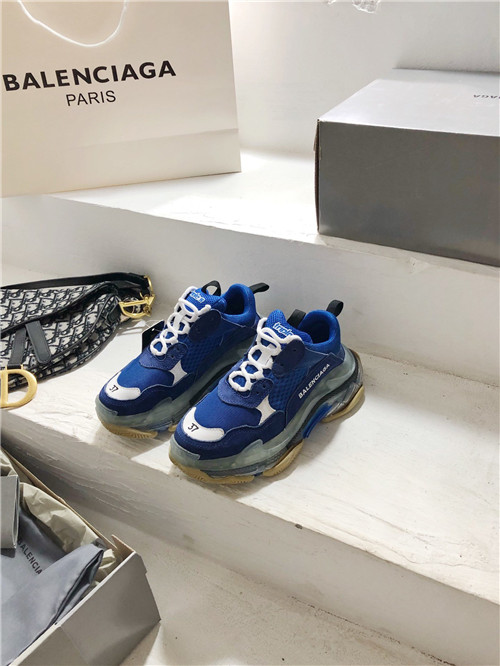 balenciaga triple-s
