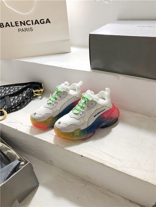 balenciaga triple-s