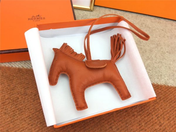 Pony pendant hermes
