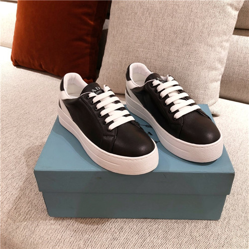 prada sneaker women
