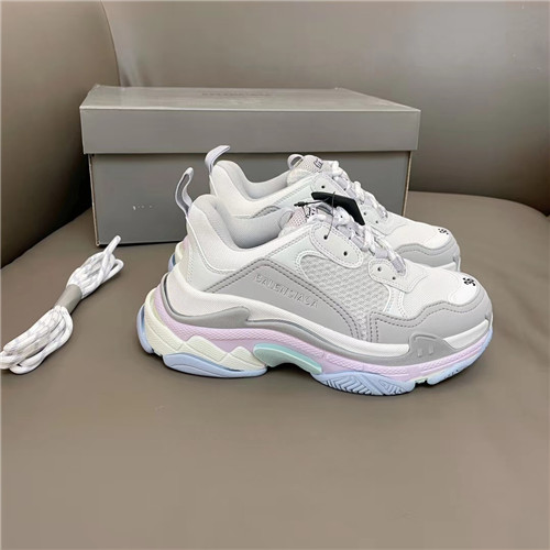 balenciaga triples white
