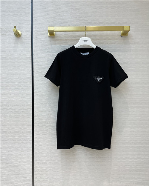 prada print t shirt
