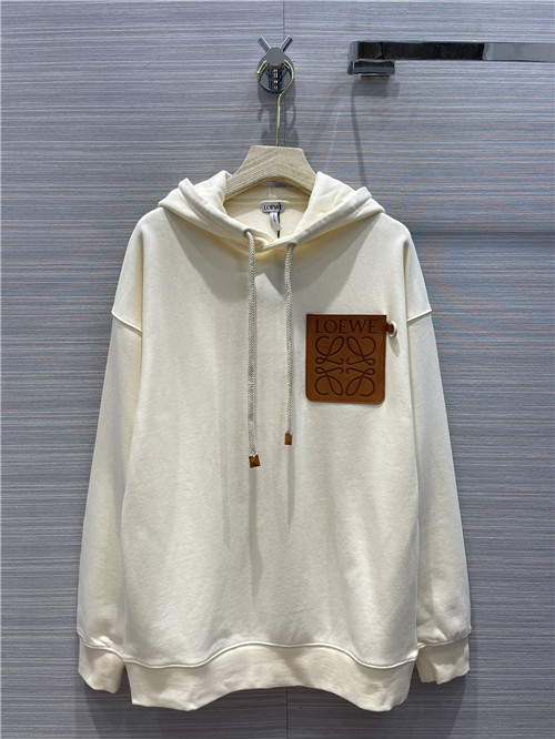 Loewe beige sweater
