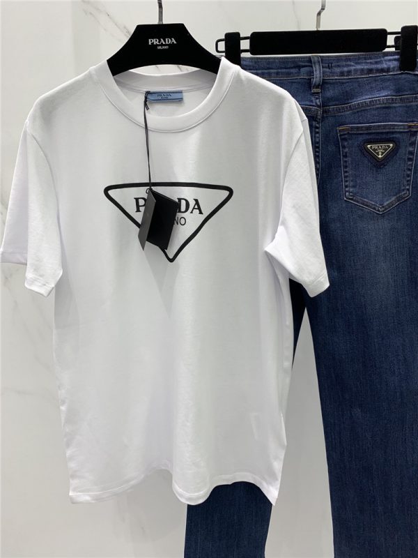 prada short sleeve t shirt
