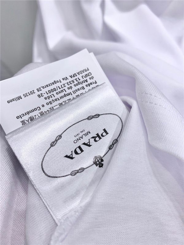 prada short sleeve t shirt - Image 9