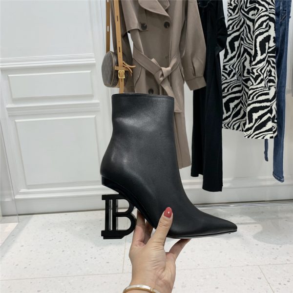 Balmain pointed toe B heel boots - Image 4