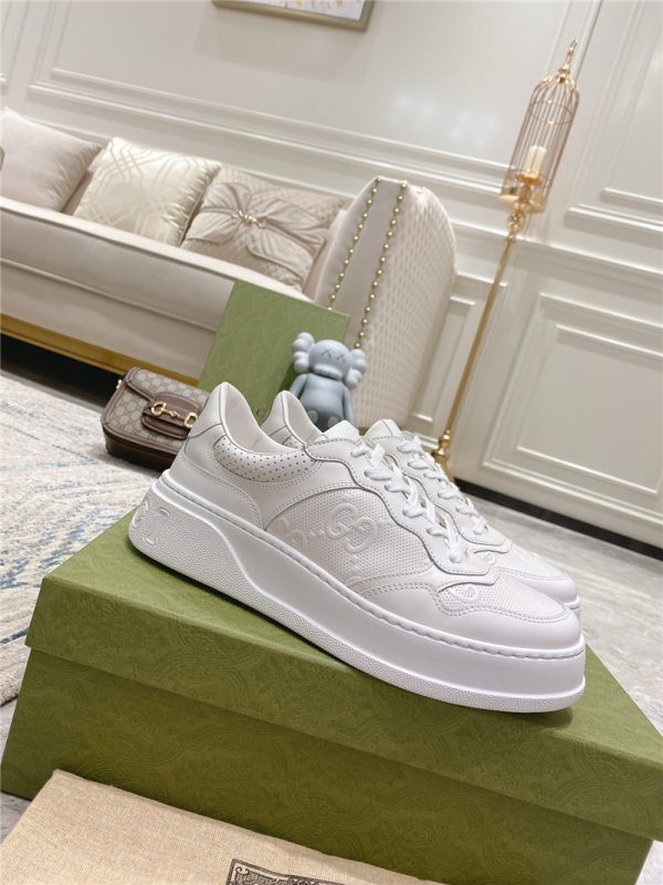 gucci white sneakers womens